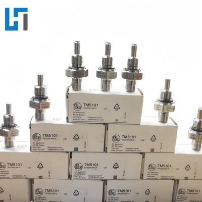 TM5101 IFM Temperature Sensor New Original  Plc Programming Controller Module