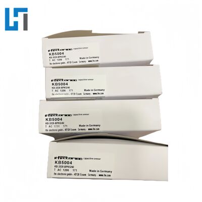 KB5004 IFM Capacitive Switch New Original  Plc Programming Controller Module