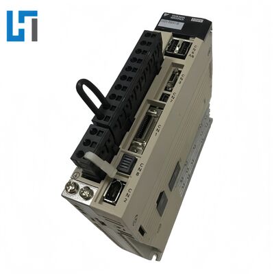 SGDV-R90A11B Yaskawa Drive New Original  Plc Programming Controller Module