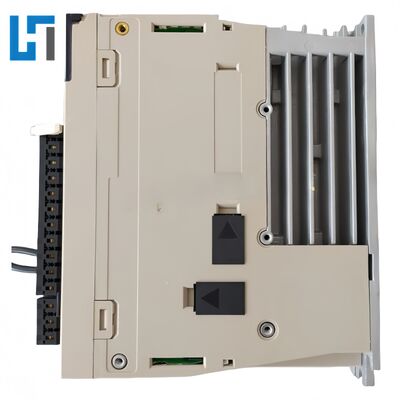 SGD7S-7R6A00A Yaskawa Drive New Original  Plc Programming Controller Module