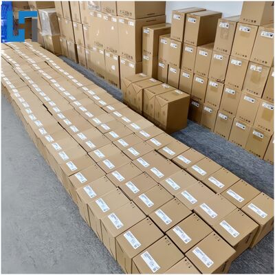 SGM7J-08A7C6E Yaskawa Motor New Original  Plc Programming Controller Module