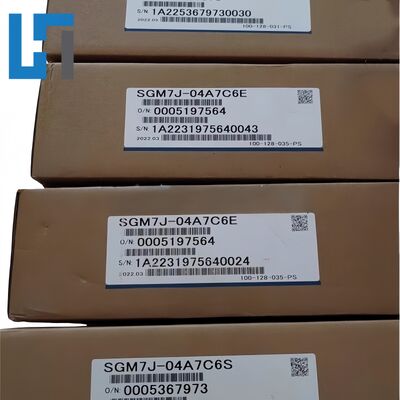 SGM7J-04A7C6E Yaskawa Motor New Original  Plc Programming Controller Module